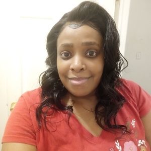 Meet your Posher, Ms. malikah